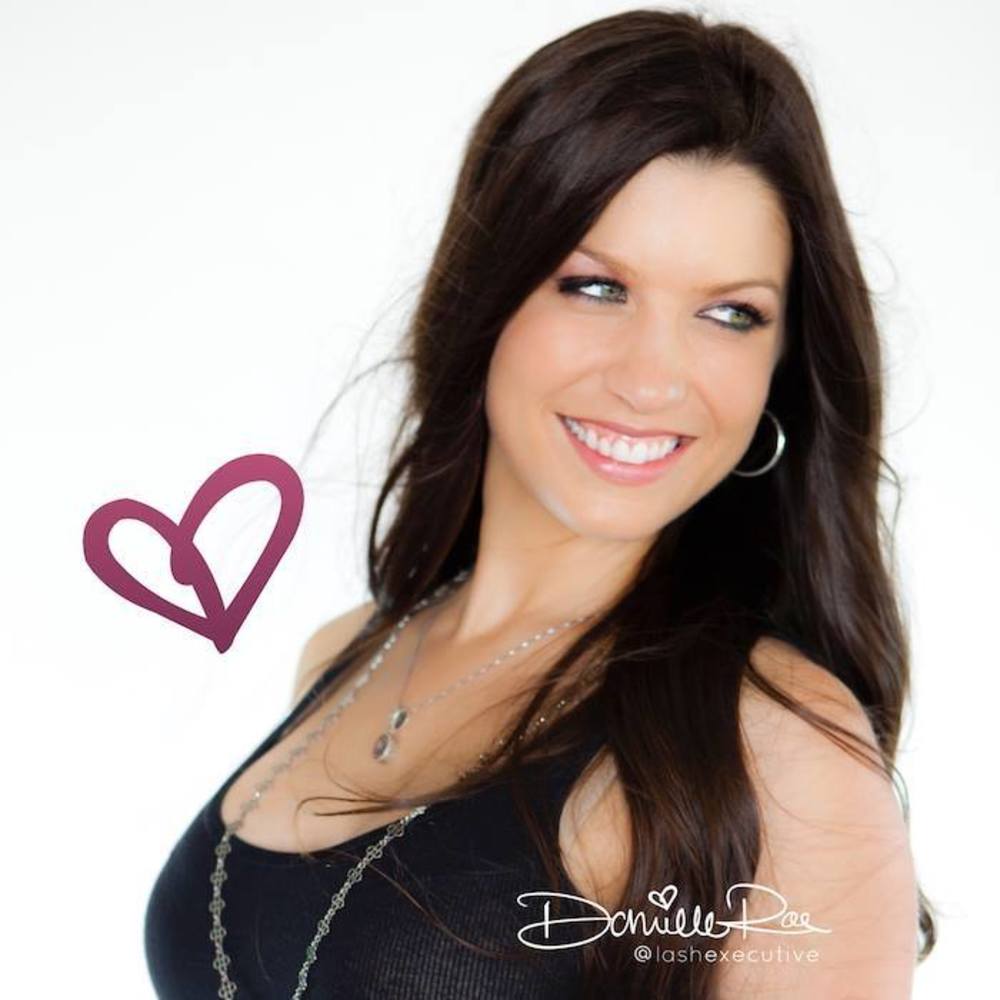 Meet your Posher, Danielle rae